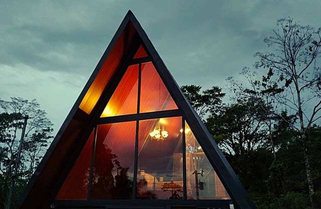 Yarumo Lodge Río Celeste Black Chalets