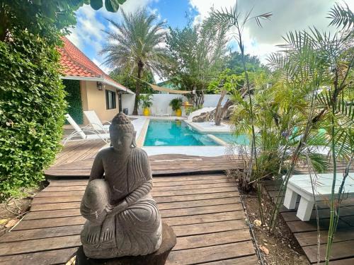 Yemaya Heart and Home Curacao