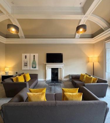 York Place Apartments by Destination Edinburgh