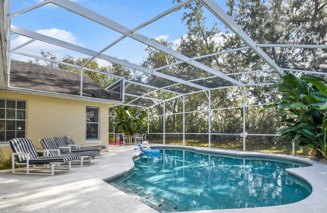 YOS- Floridian Pool Home close to Disney