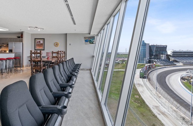 You will ♥️ this place! The Texas Motor Speedway Condo