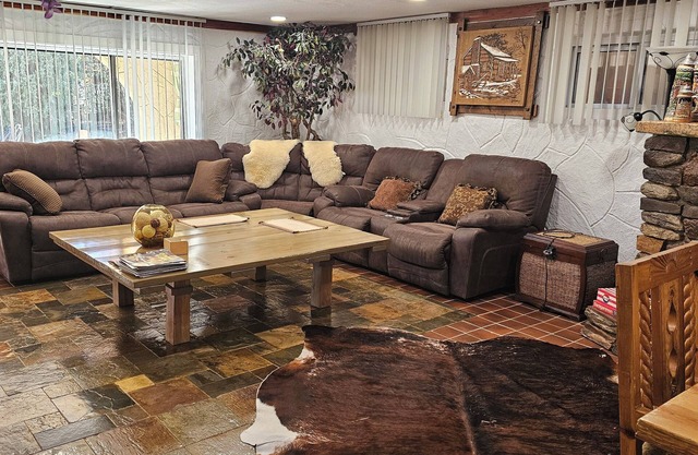 Your comfy home in Colorado Springs
