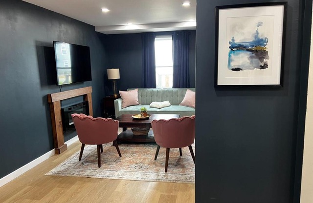Your Cozy Harbor at Ports on Portland, Unit 1