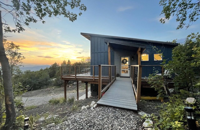 Your Hideaway Surrounded by the Breathtaking Beauty of Utah's Natural Landscape