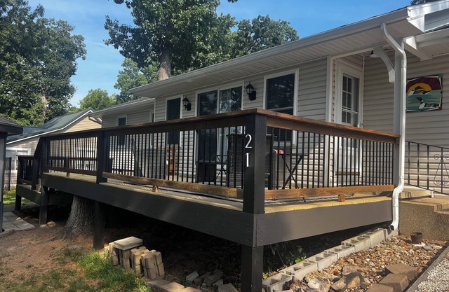 Your Lake Getaway at 38mm – Views, Comfort, Peaceful Vibes…and WIFI!