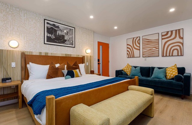 Zion, Bryce & Grand Canyon l Deluxe King Suite