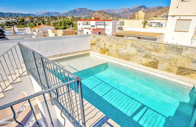 Zurbaran Villa 5 - Three Bedroom Villa, Sleeps 6