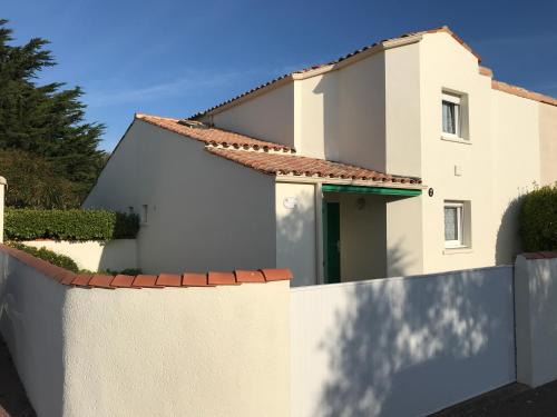 Saint-Denis-d'Oleron House | À 150m de la plage