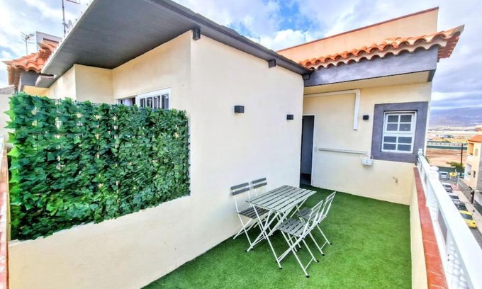 El Fraile Apartment | Ático moderno cerca de la playa