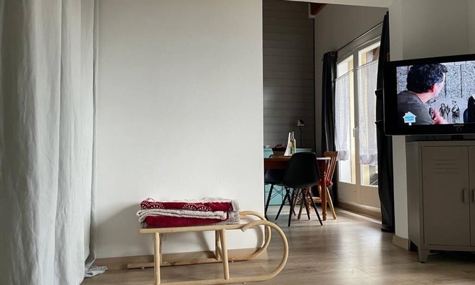 Allos Apartment | Évasion Montagnarde : Charmant Appartement au Pied des Pistes à La Foux D'allos