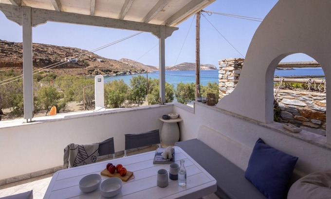 Panormos House | Αnemelo beach house in Panormos