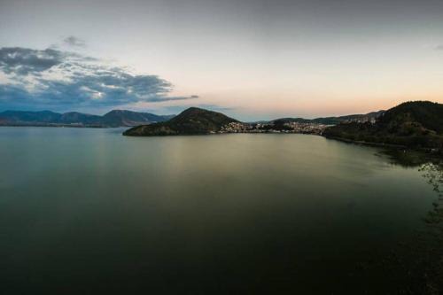 Kastoria Apartment | ΔΙΧΩΡΟ ΔΙΑΜΕΡΙΣΜΑ ΣΤΗΝ ΚΑΣΤΟΡΙΑ