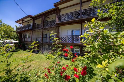 Neraidochori Hotel | ΞΕΝΟΔΟΧΕΙΟ ΠΑΠΑΝΑΓΙΩΤΟΥ