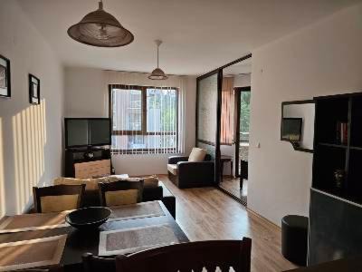 Saints Constantine and Helena Apartment | Апартамент Катерина