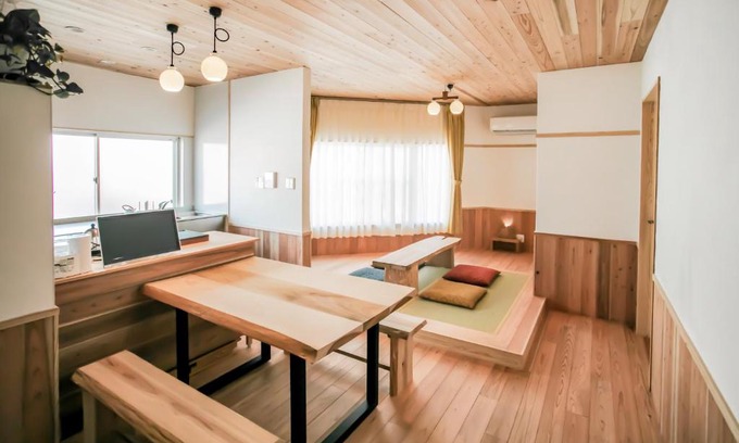 Sumida Apartment | 杜ノ夢 民泊 家族で楽しむ贅沢なひととき 木の香り漂う心地よい空間で自然を身近に感じる快適ステイ