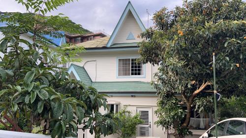 Shimotaga House | 枇杷物語