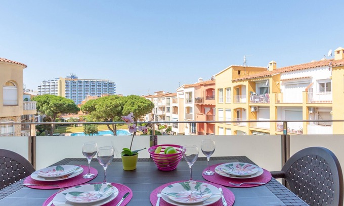Empuriabrava Apartment | 0063-MIMOSES Modern apartment near the beach