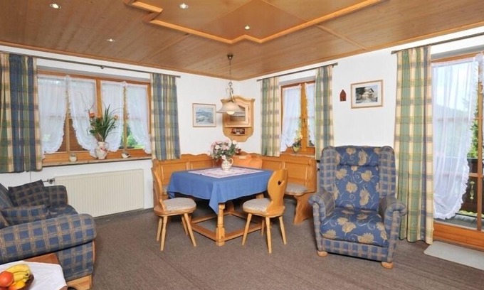 Blindau Apartment | 01Bright two-room apartment 60sqm with a view of the mountains and nature