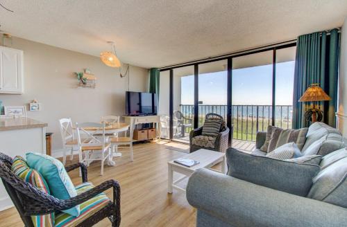 Wilmington Beach Apartment | 0208 Tiki Tower by Atlantic Towers
