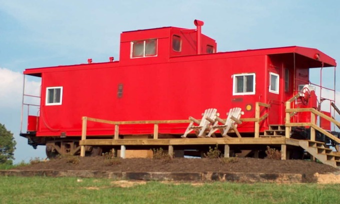 Fancy Gap Cabin | #042 - Authentic Railroad Cabooses And Depot Just Off The Blue Ridge Parkway