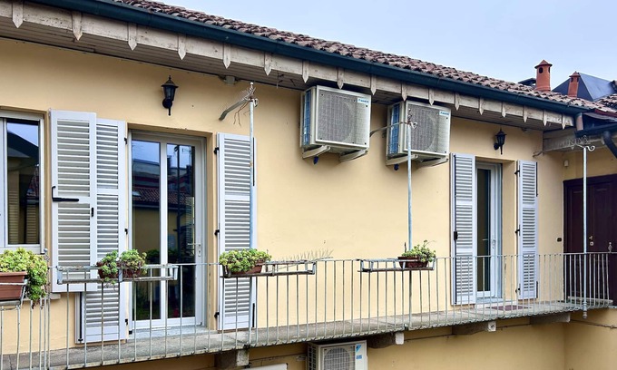 Pavia Apartment | 0603PV - Suite Orione