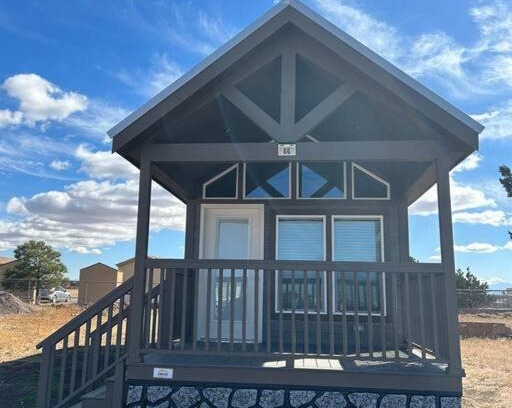 Valle Ski Chalet | 066 South Rim Grand Canyon Tiny Home Sleeps 8