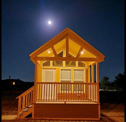 Valle Ski Chalet | 073 Tiny Home nr Grand Canyon South Rim Sleeps 8