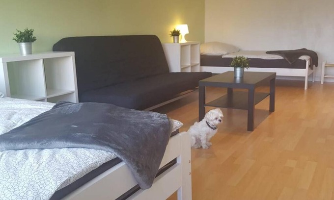 Hochheide Apartment | 1 A Ferienwohnung Modern Duisburg