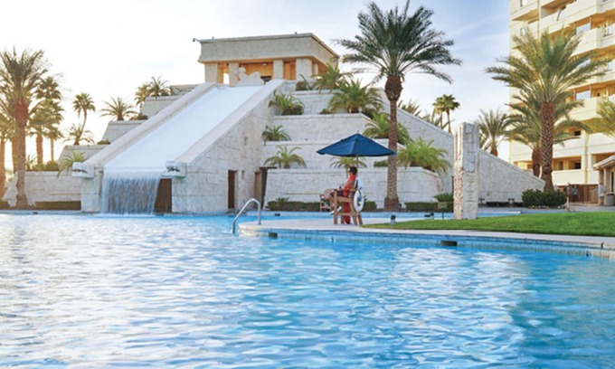 Enterprise Condo | 1 BDRM~ CANCUN RESORT~ GREAT POOLS/SHOPPING/DINING/SPA/2 BATHROOMS/FULL KITCHEN