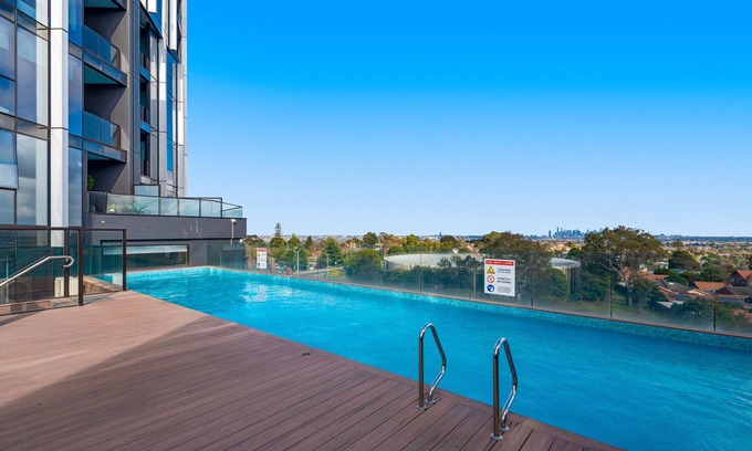Heidelberg Heights Apartment | 1-Bed Pad with Modern Amenities, Pool & Gym