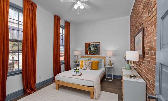 Olde Town Augusta Apartment | 1 bedroom, 1 bathroom suite in Downtown Augusta