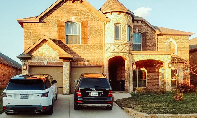 Fort Worth House | 1 bedroom, 1 bathroom in a house