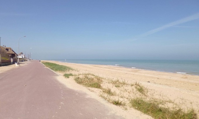 Bernieres-sur-Mer House | 1 bedroom accommodation in Bernieres-Sur-Mer