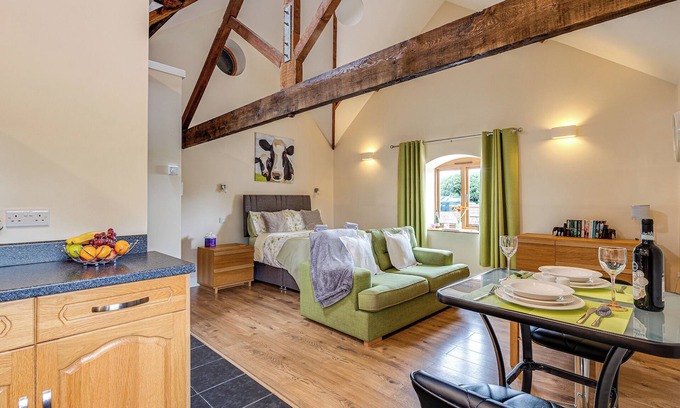 Burlton Cottage | 1 bedroom accommodation in Myddle, near Shrewsbury