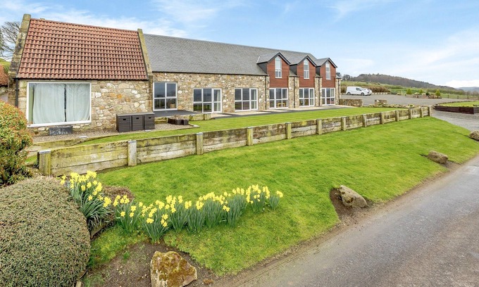 Strathkinness Cottage | 1 bedroom accommodation in St Andrews