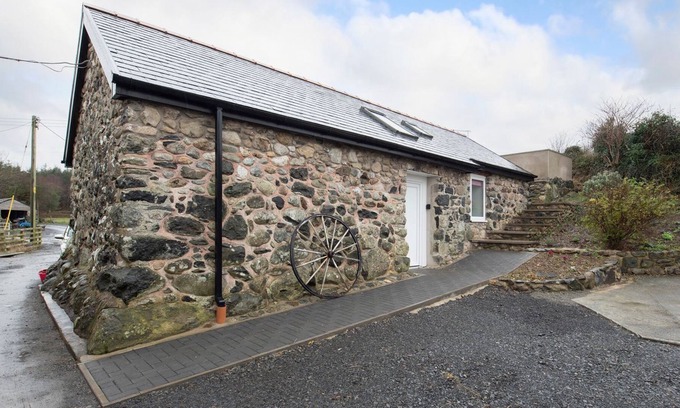 Llanegryn Cottage | 1 bedroom accommodation in Llanegryn