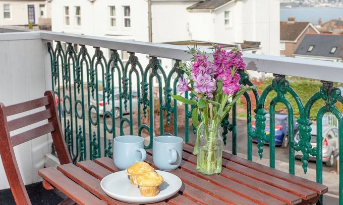 Roundham Cottage | 1 bedroom accommodation in Paignton