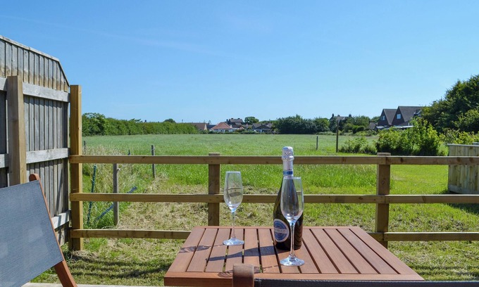 Chapel Saint Leonards Cottage | 1 bedroom accommodation in Chapel St Leonards, near Skegness