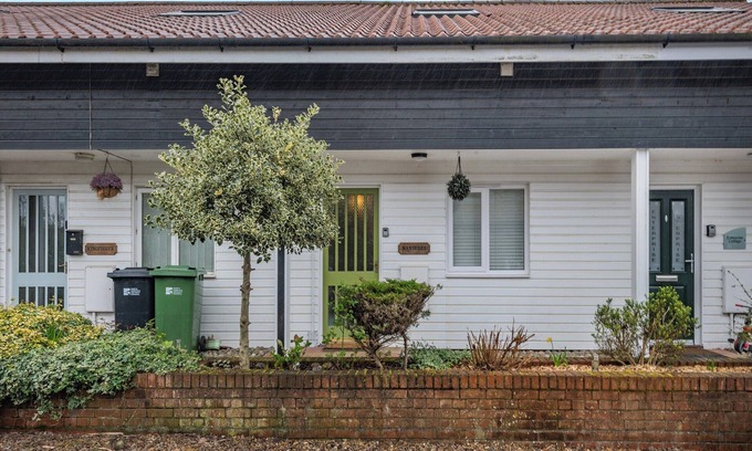 Irstead Cottage | 1 bedroom accommodation in Sutton Staithe, near Stalham
