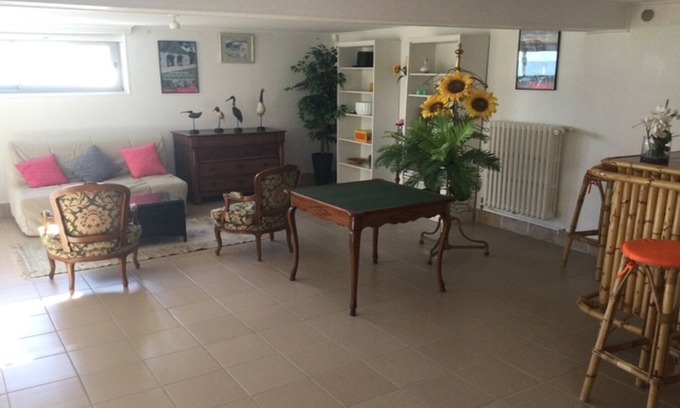 Agon-Coutainville Apartment | 1-bedroom apartment with view of private beach.
