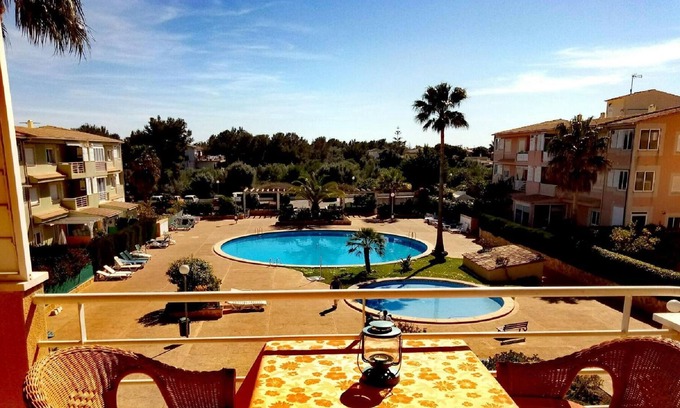 Sa Coma Apartment | 1 bedroom apartment in a small complex with large swimming pool in Sa Coma