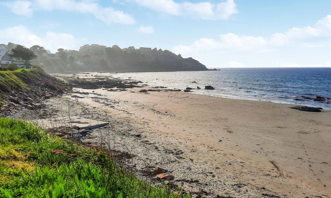 Morlaix Apartment | 1 bedroom awesome apartment in Morlaix