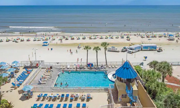 Seabreeze Historic District Condo | 1 Bedroom Condo, Sleeps 4, at Hilton Daytona Beach Regency Resort!