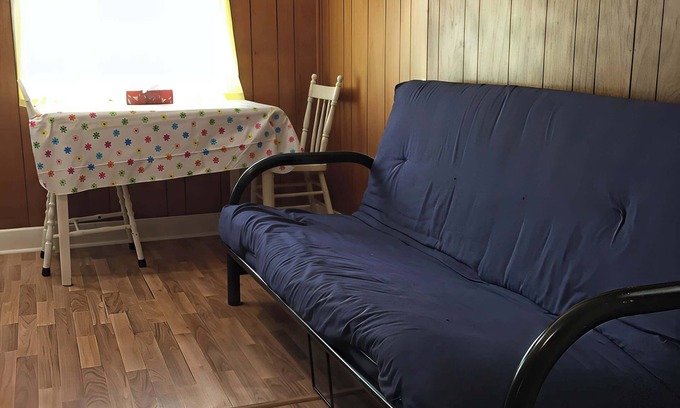 Bobcaygeon House | 1-Bedroom Cottage #2 - Ambleside