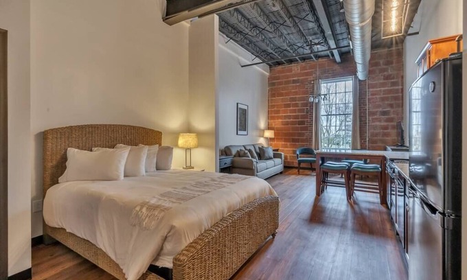 Myrtle Beach Condo | 1 Bedroom @ Grand Strand Brewery 203