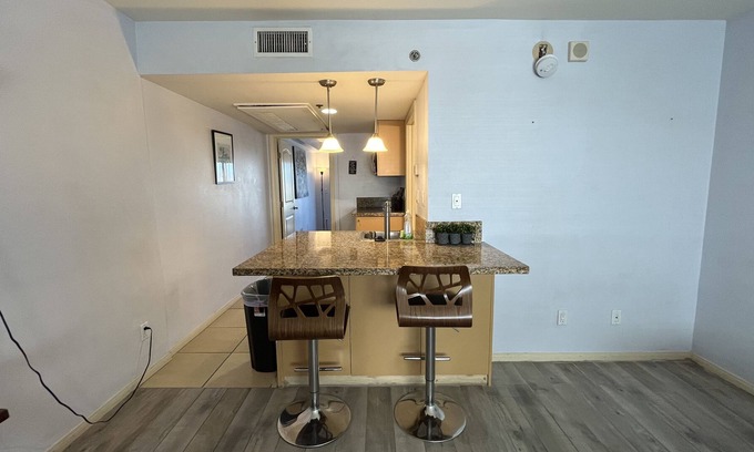 National City Condo | 1 Bedroom in National City, Close to Downtown