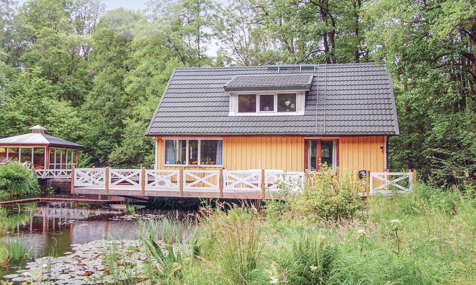 Orkelljunga Municipality House | 1 bedroom stunning home in örkellunga