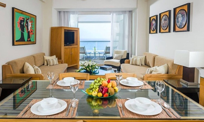 Playa Diamante Resort | 1 Bedroom Suite at the Grand Mayan, Acapulco