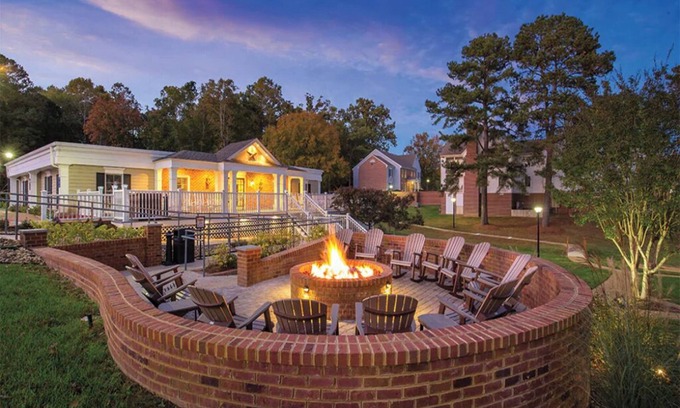 Williamsburg Condo | 1 Bedroom Suite Condo w/Kitchen in Williamsburg, at Patriots Place Resort!
