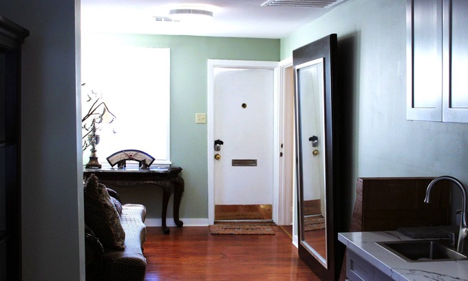 Bywater Bed & Breakfast | 1 Bedroom suite on 1st floor